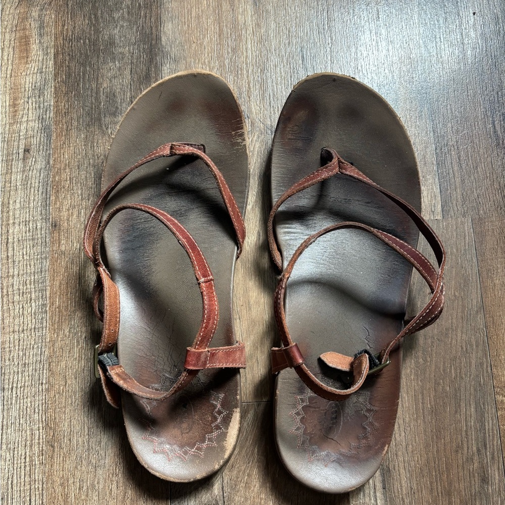 Chaco Rowan Brown Leather Sandals